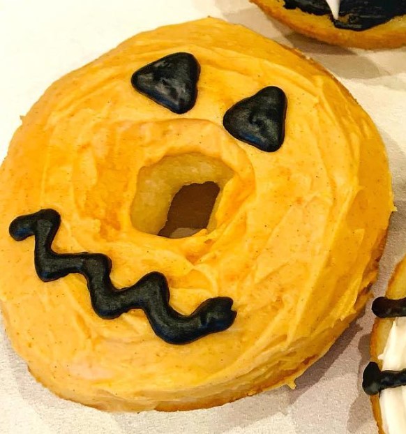 Jack O'Lantern donut